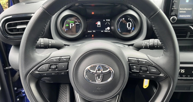 Toyota Yaris cena 94500 przebieg: 30060, rok produkcji 2022 z Włocławek małe 254